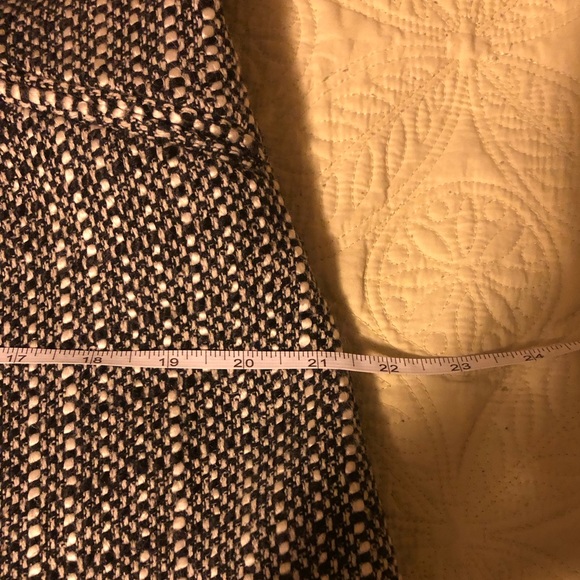 Coat; EUC; The Limited; Black, & White; Size Medium - Picture 9 of 16